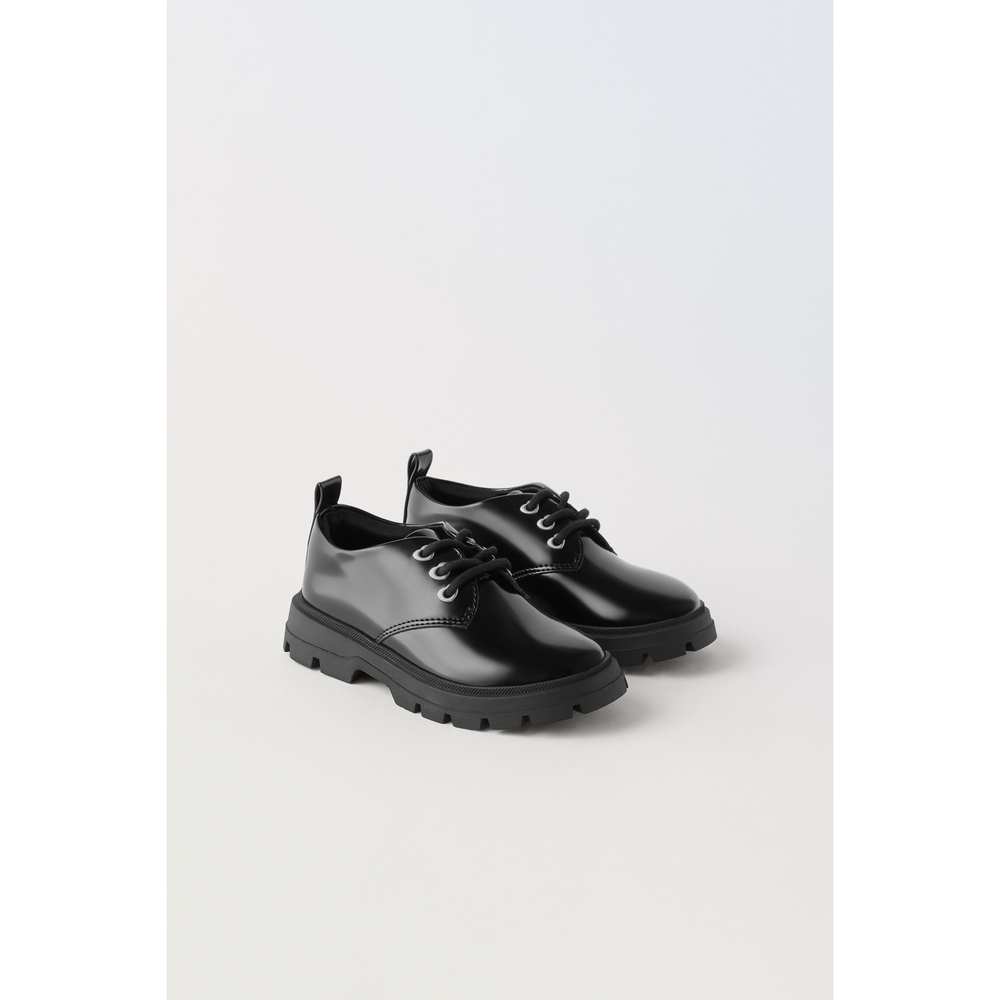 HEART DERBY SHOES